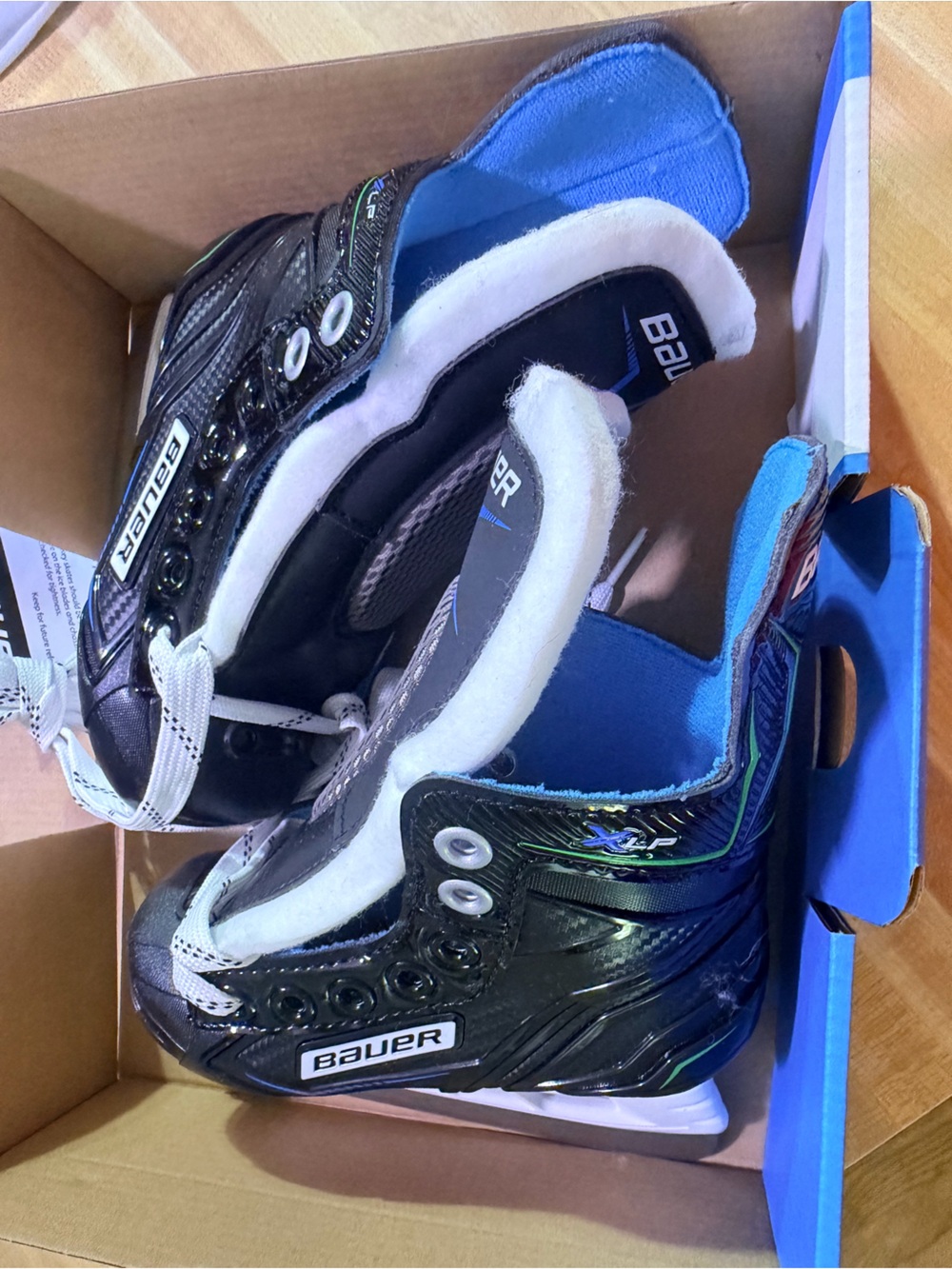 Bauer XLP Hockey Skates - Y8